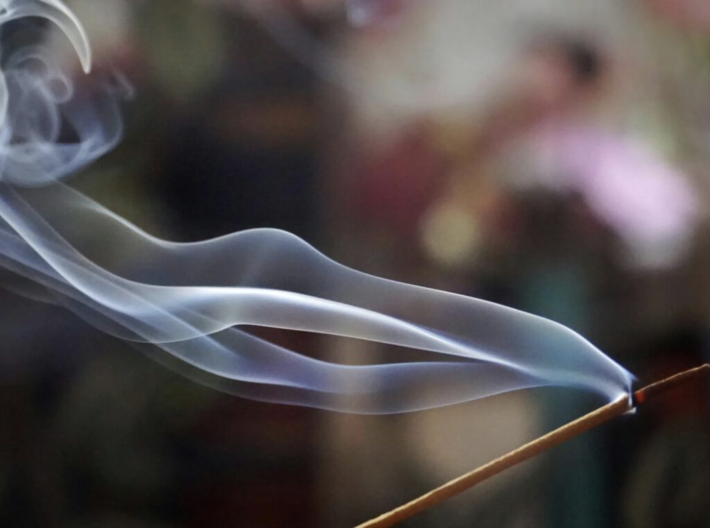 香りで「呼吸」が変わると人生変わる！？