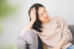 http://台風の日よりも「前日」の方が不調が出やすい？