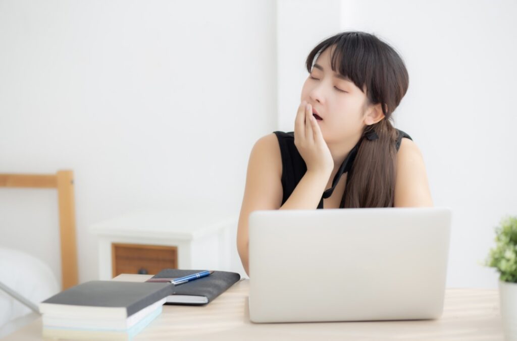 その眠気、サボりじゃなくて自律神経です
